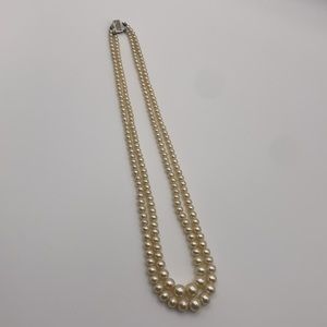 Pretty and delicate Double strand pearl necklace costume jewelry